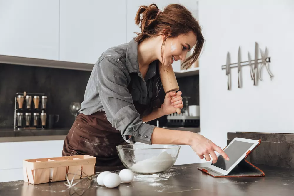 Why Should You Start a Microbakery?
